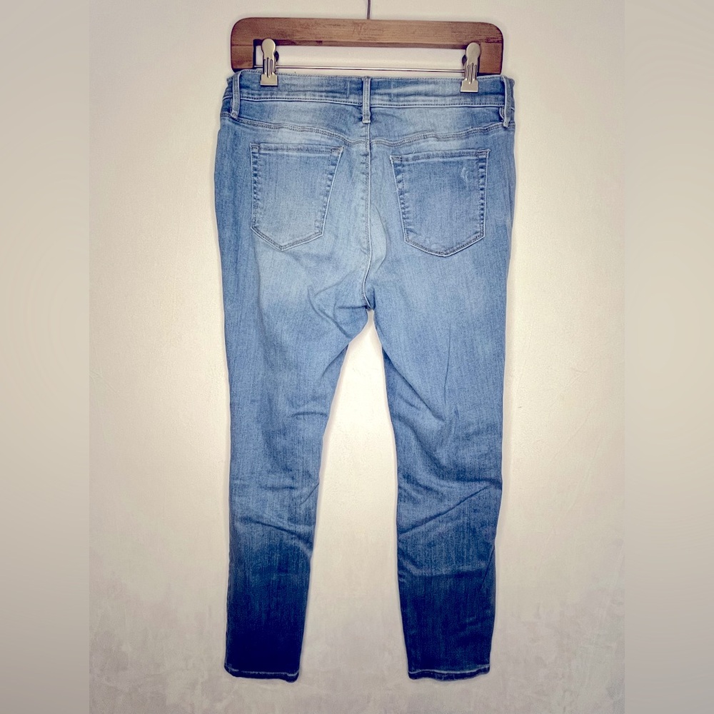 Pacsun Light Perfect Fit Jeggings Women's Distressed Blue Jeans Sz 30 Short - Picture 2 of 5